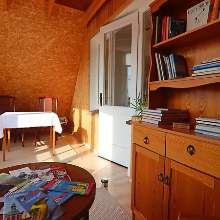 Gemuetliche In شقة *